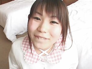 彼女は出張から新しいバックであり、すぐに ...